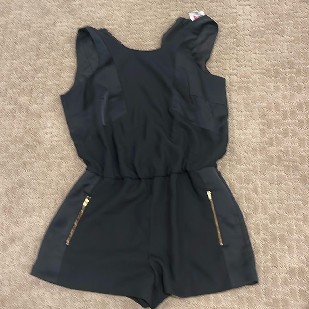 Parker short romper